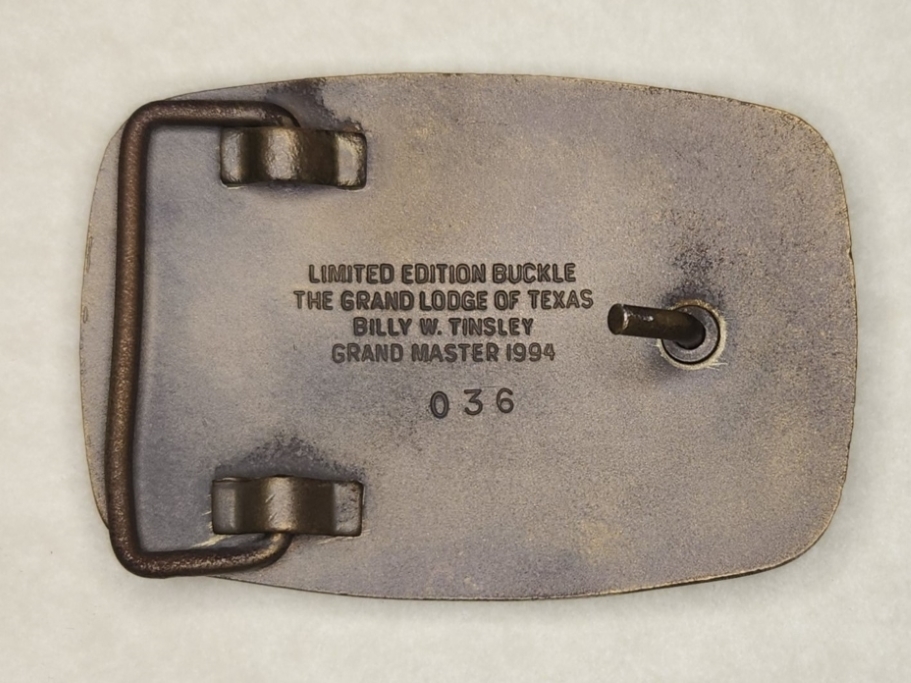 [Buckle Pic Missing] (Click here)